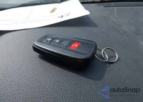 2024 Toyota Rav4 Xle from USA, damaged, VIN 2T3P1RFV6RC465430